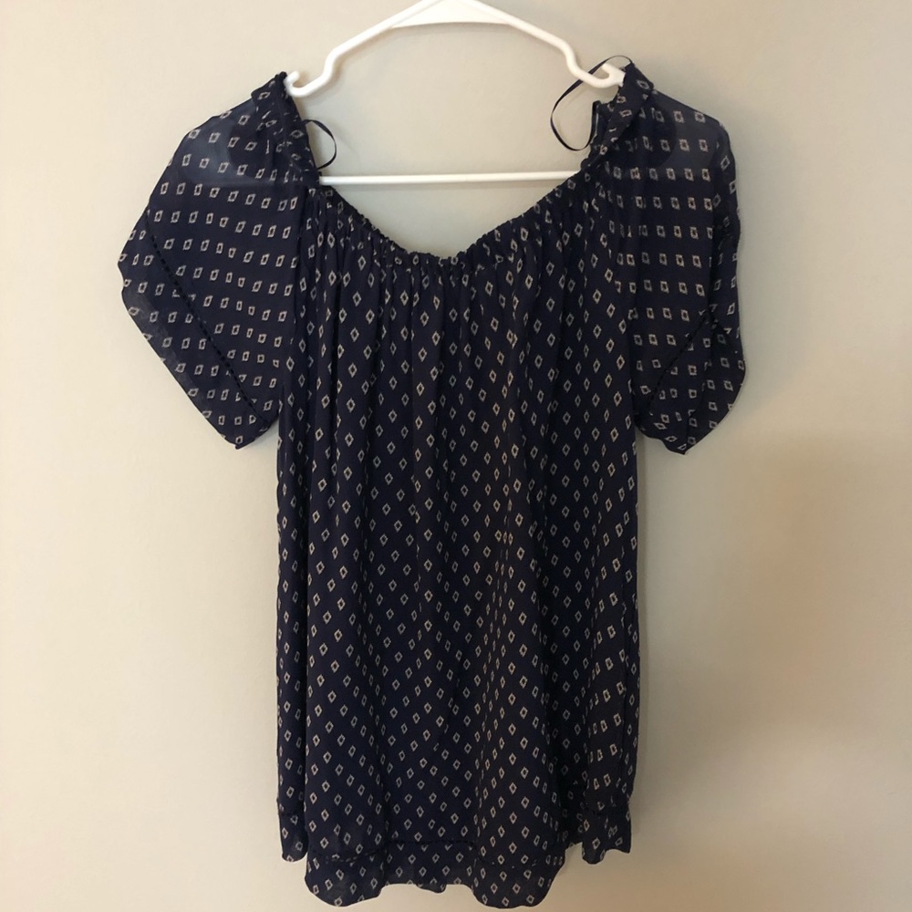 Lucky off the shoulder top size M never worn